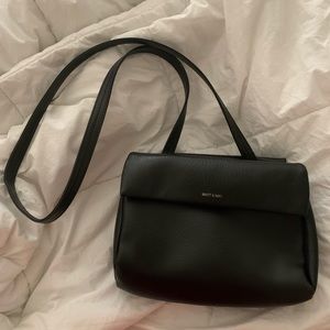Matt & Nat Vegan Leather Crossbody